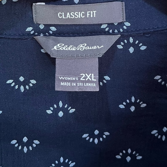 Eddie Bauer, Button Down Top, Navy Blue Print, Size 2XL (XXL) - Picture 2 of 4